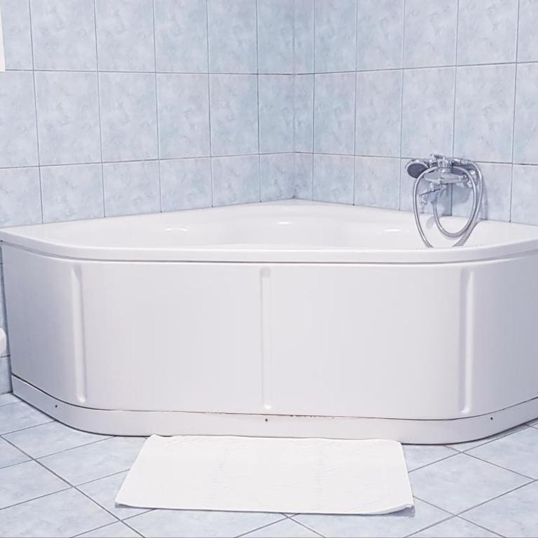 Apartment Cobanija - Apartman sa 3 Spavaće Sobe i Balkonom - 40