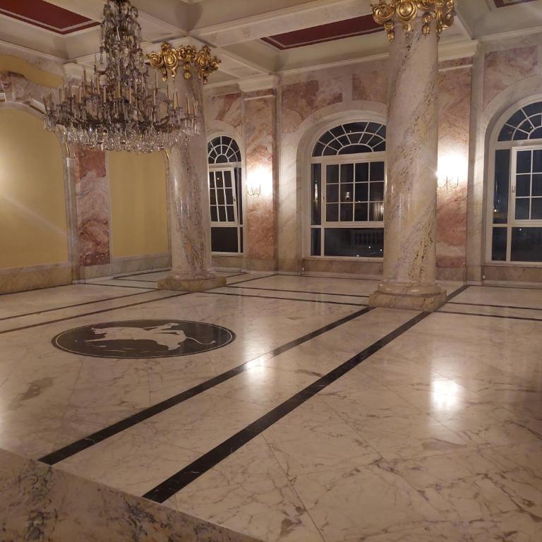 Belle Époque Panorama Apartment - Apartment mit 2 Schlafzimmern - 4