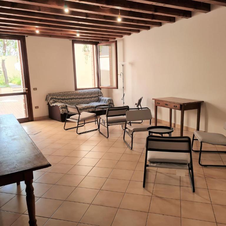 Casa Santa Caterina e Sant Antonio - Monolocale con Balcone - 14