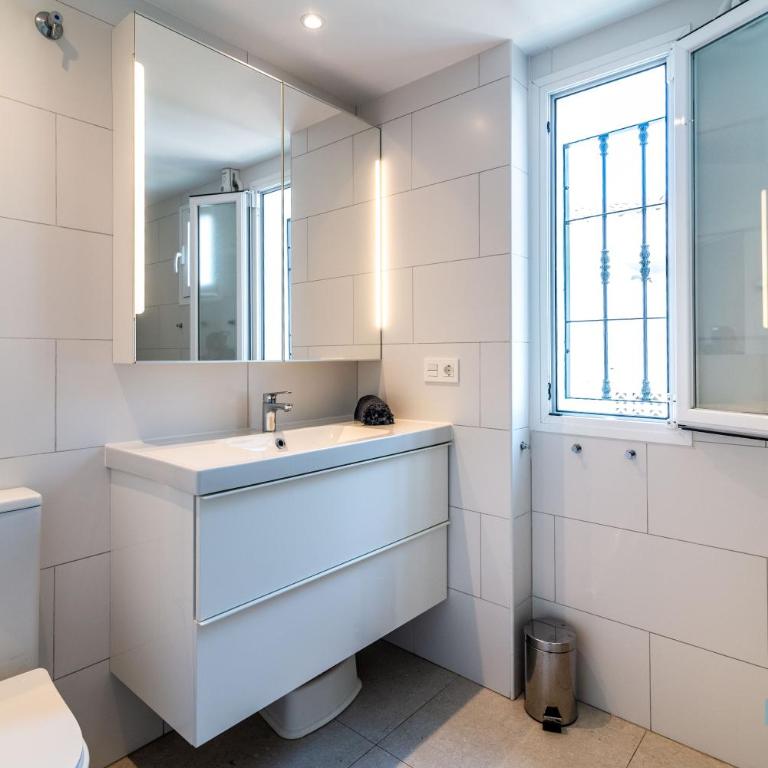 Top renovated penthouse in Los Naranjos - Two-Bedroom Apartment - 31