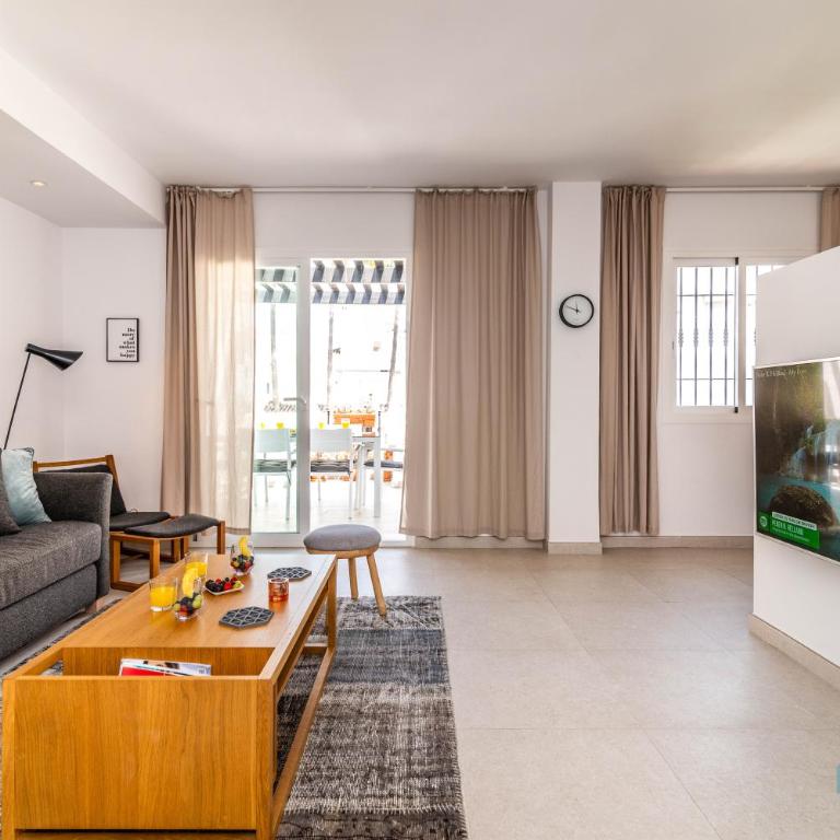 Top renovated penthouse in Los Naranjos - Two-Bedroom Apartment - 9