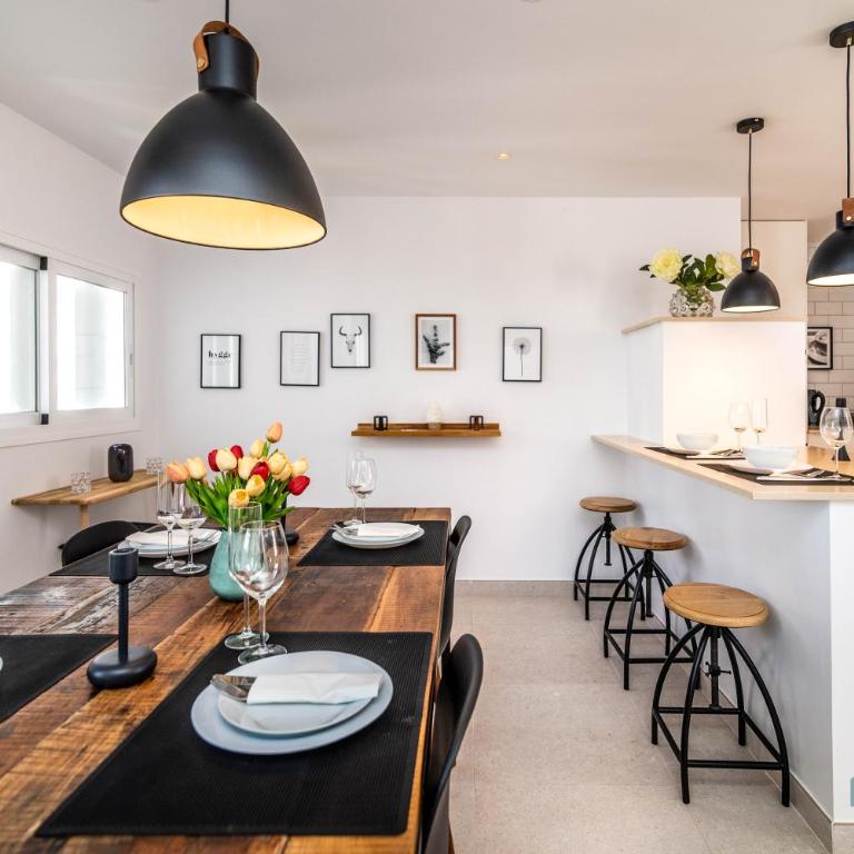 Top renovated penthouse in Los Naranjos - Two-Bedroom Apartment - 14