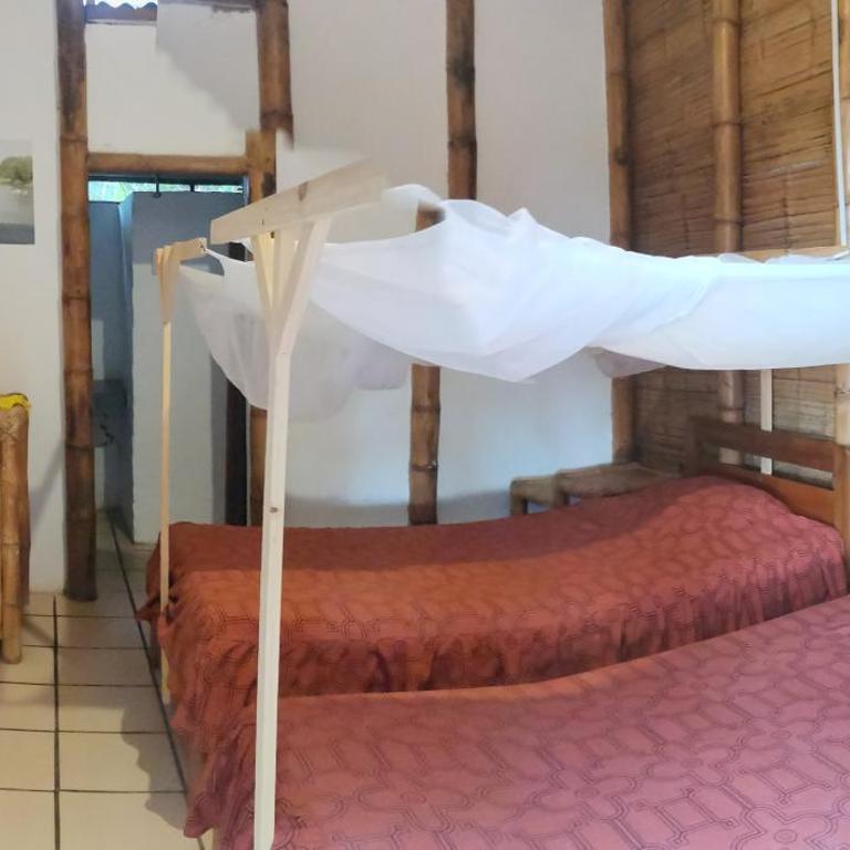 Mamaqocha - Twin Room with Private Bathroom - 3