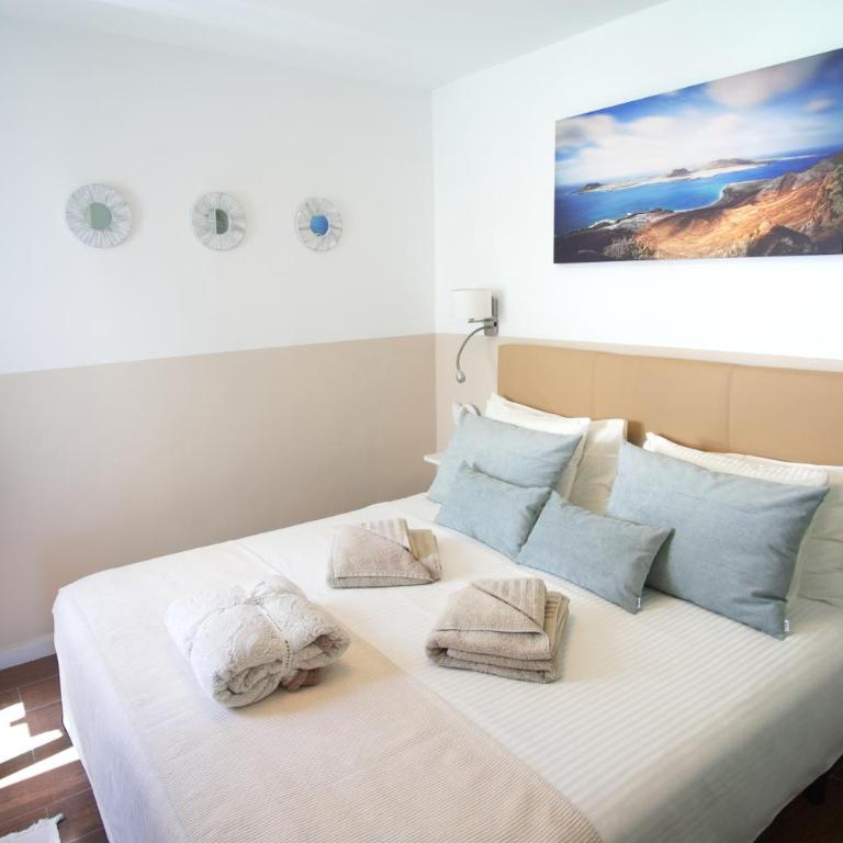 Apartment Portonovo La Paloma Amazing sea view & swimming pool-good wifi -free AC- private parking - Apartamento con vistas al mar - 10