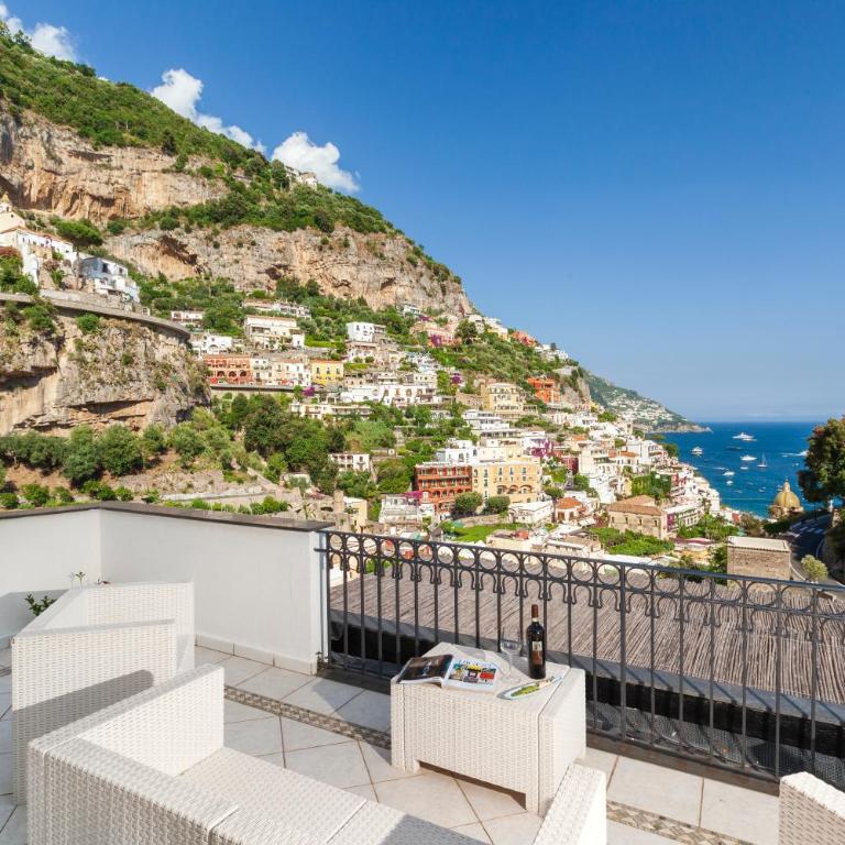 Estate4home - Casa Gegè - Appartamento con 2 Camere da Letto - 8