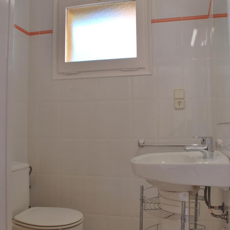 Apartamentos Les Palmeres - Apartamento de 2 dormitorios con terraza y vistas a la piscina (4 adultos) - 1