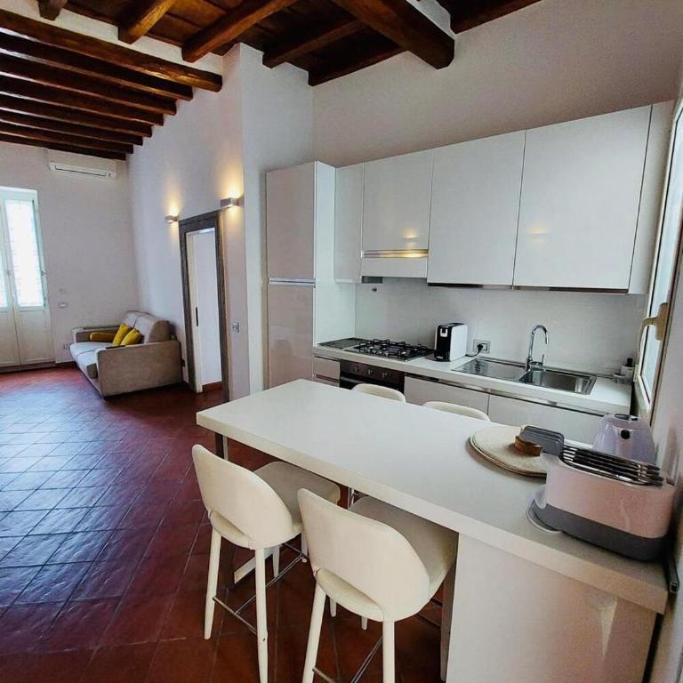 Benedetta 22 - Trastevere - Appartamento con Balcone - 5