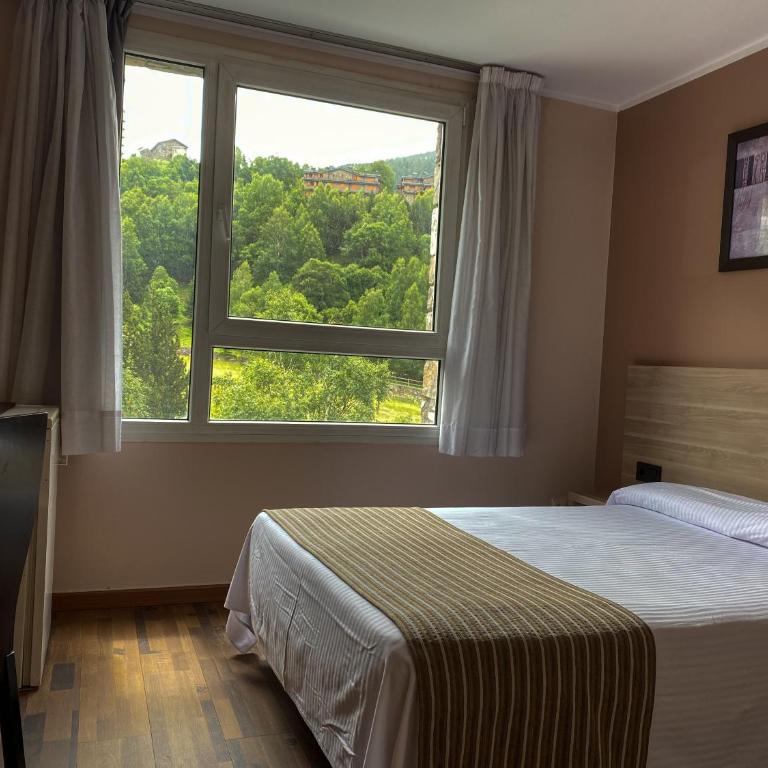 Somriu Hotel Vall Ski - Standard Room - 3