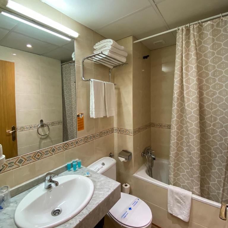 Somriu Hotel Vall Ski - Standard Room - 15