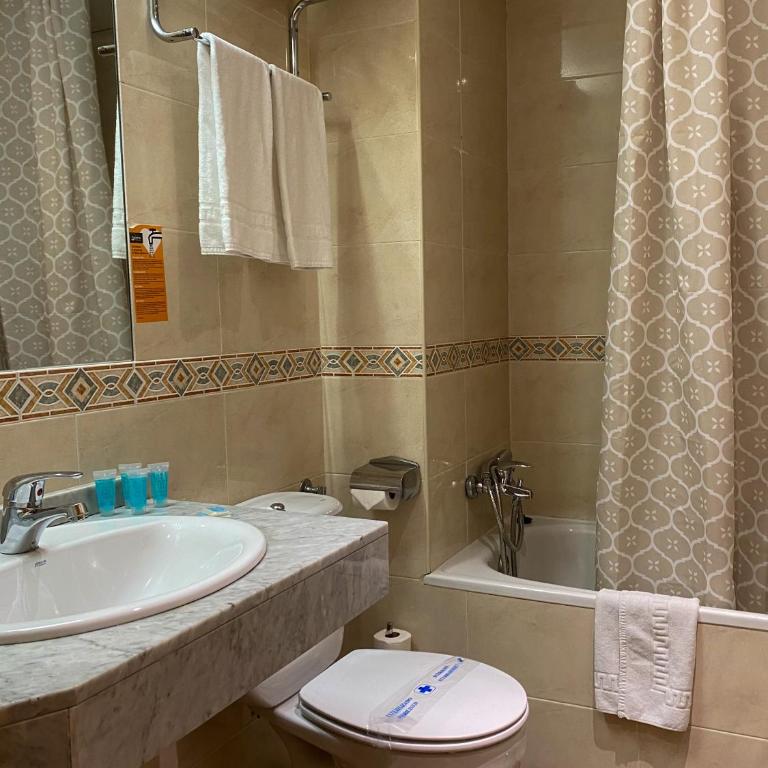 Somriu Hotel Vall Ski - Standard Room - 16