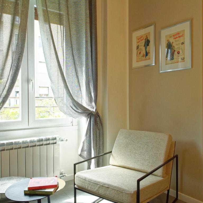 RED RIBBON - One-Bedroom House - 3