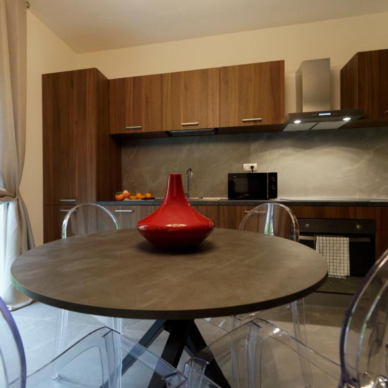 RED RIBBON - One-Bedroom House - 3