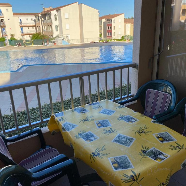 Appartement à Fréjus 2 pièces pour 4 personnes, terrasse avec vue piscine - Appartamento con 1 Camera da Letto - 5