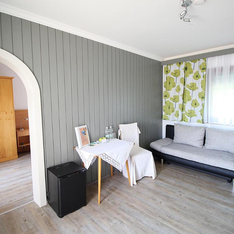Pension "Haus Falle" - Doppelzimmer - Erdgeschoss - 3