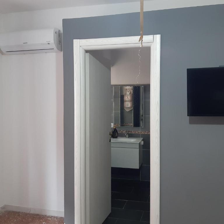 MagicalRoom - Chambre Double avec Salle de Bains Privative - 8