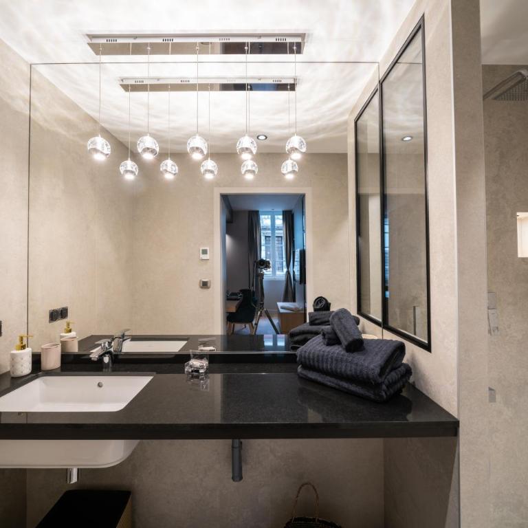 Le Luxury Design de la Vieille Ville - Apartment mit 2 Schlafzimmern - 16