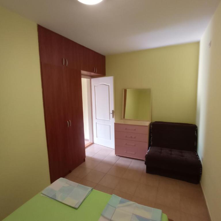 Apartments Dakovic M - Apartment with Terrace - 29