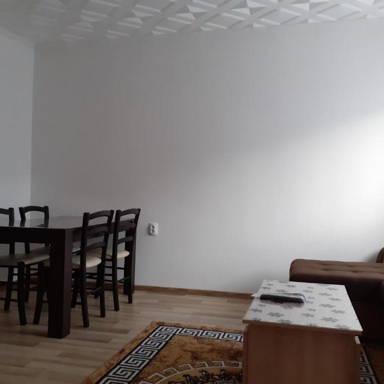 Apartmani Momčilo - Two-Bedroom Apartment - 3