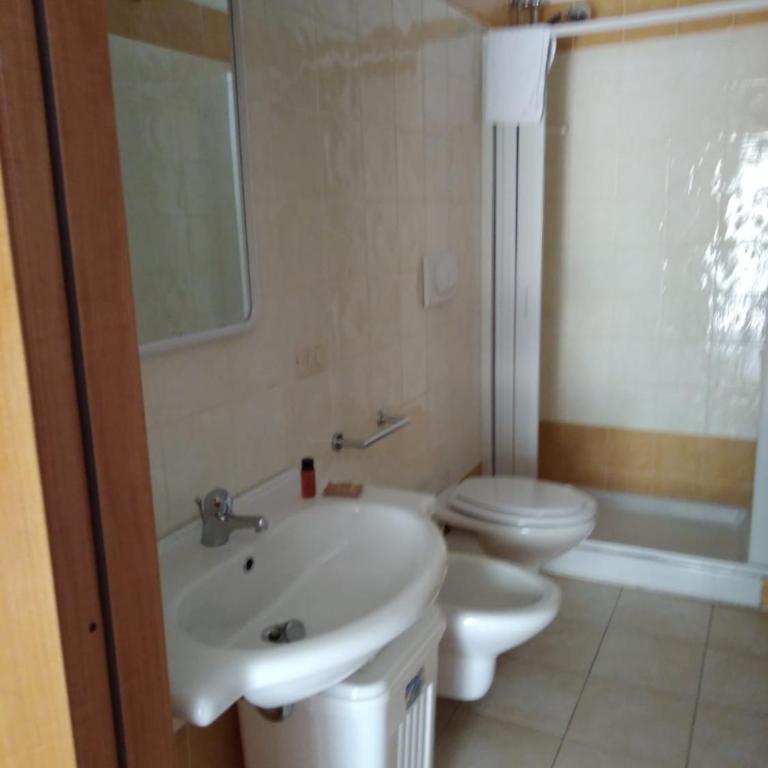 Appartamenti Marazzurro - Appartamento con 2 Camere da Letto senza Vista Mare - 4