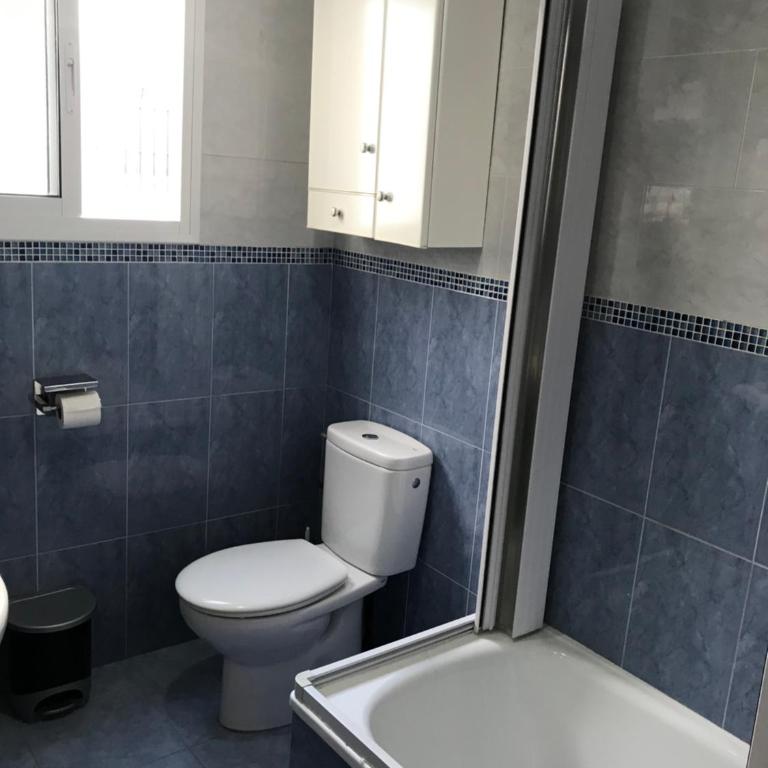 Apartamento Entre el Falla y la Caleta - Apartamento de 2 dormitorios - 16