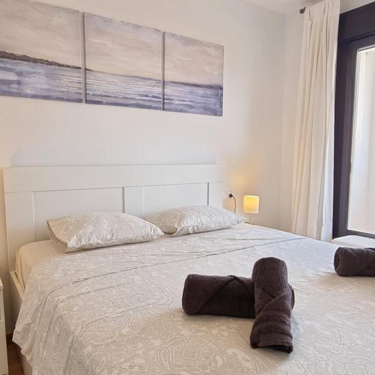 Apartamentos Paraíso Vera Playa, Ático Alborada con solárium grande privado, a pie de playa, WIFI - Apartamento de 2 dormitorios - 31
