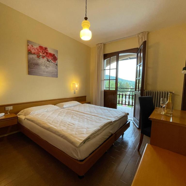 Hotel Monte Baldo - Camera Matrimoniale con Balcone - 1