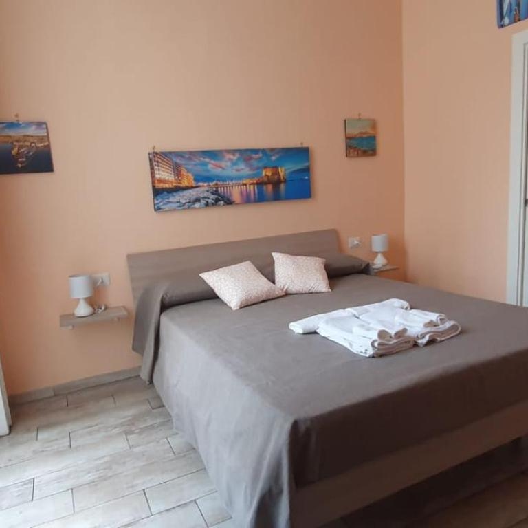 Le Vie del Centro - B&B - Camera Matrimoniale con Bagno Privato - 3