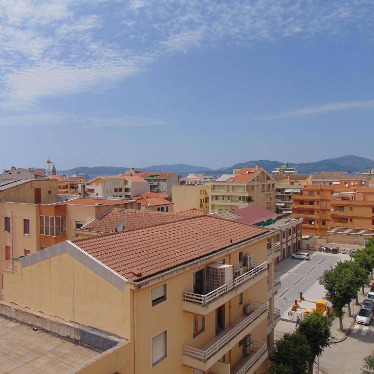 Little Sunshine - Appartamento con 2 Camere da Letto - 10