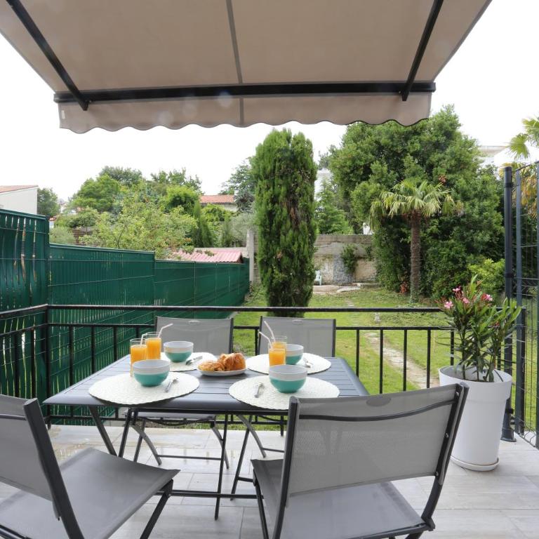 T2 avec terrasse / 10mn grande plage - Appartement 1 Chambre - 2