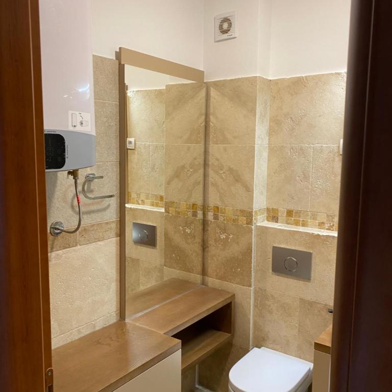 Bitcoin and Ethereum Deluxe Apartments - Two-Bedroom Apartment - 17