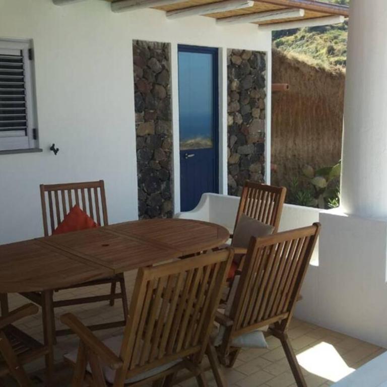 La casa blu deluxe - Two-Bedroom Villa - 13