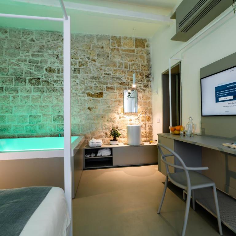 Tre Archi Suite & Relais - Queen Suite with Spa Bath and City View - 10