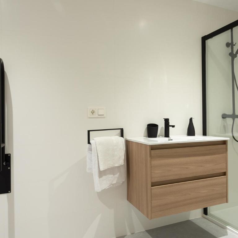 APARTAMENTOS ARRIET - Studio - 8