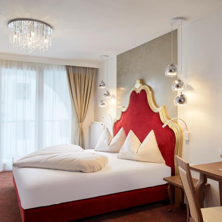 Romantikhotel Zell am See - Doppelzimmer mit Balkon - 3