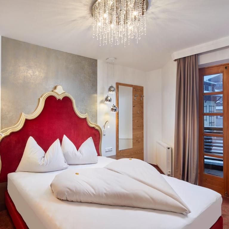 Romantikhotel Zell am See - Doppelzimmer mit Balkon - 7