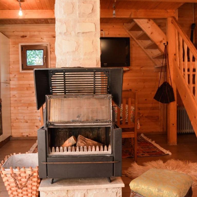 Guesthouse MG - Three-Bedroom House - 13