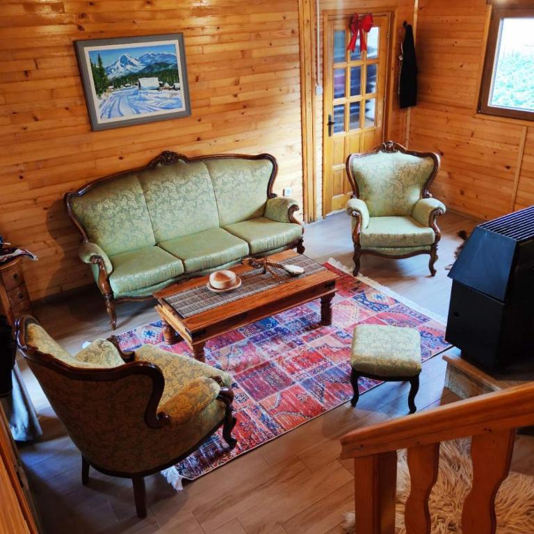 Guesthouse MG - Three-Bedroom House - 16