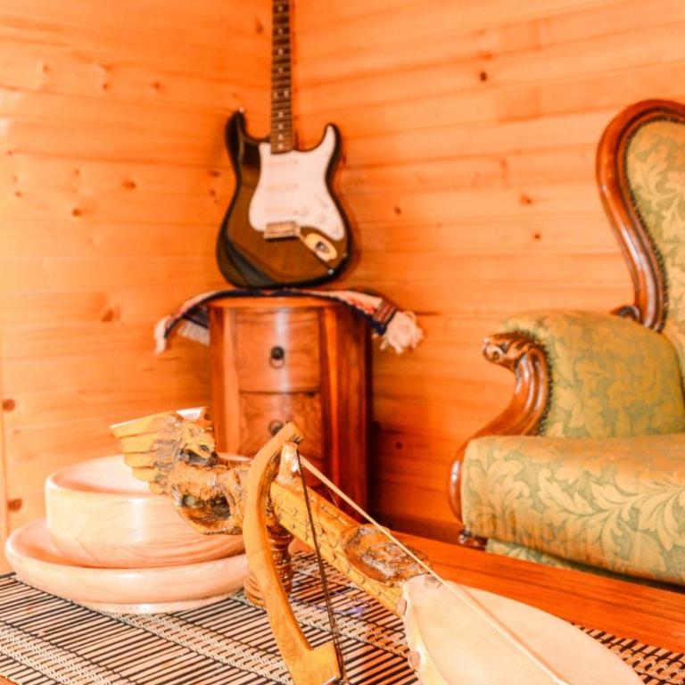 Guesthouse MG - Three-Bedroom House - 15