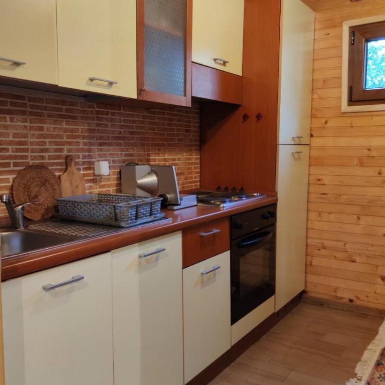 Guesthouse MG - Three-Bedroom House - 19