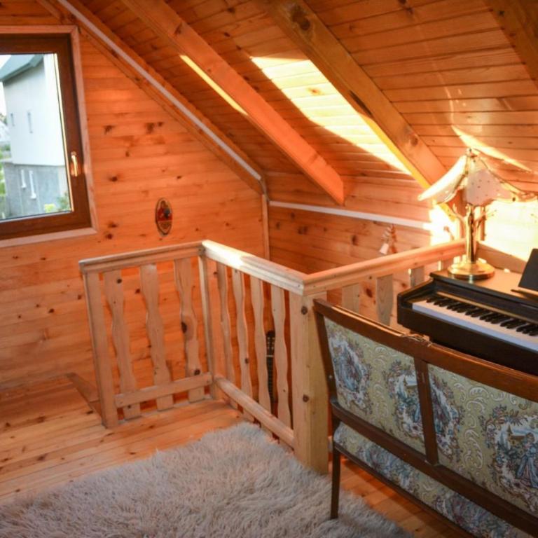 Guesthouse MG - Three-Bedroom House - 26
