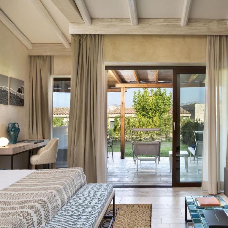 Baglioni Resort Sardinia - The Leading Hotels of the World - Junior Suite - 2