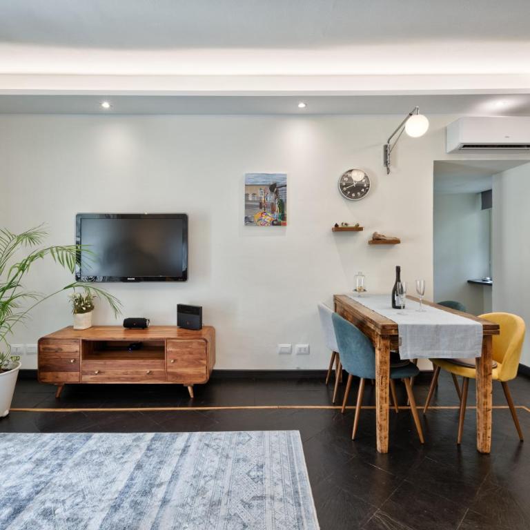 ACADAMIS - GARIBALDI 9 BIS - Piazza Castello - One-Bedroom Apartment - 13