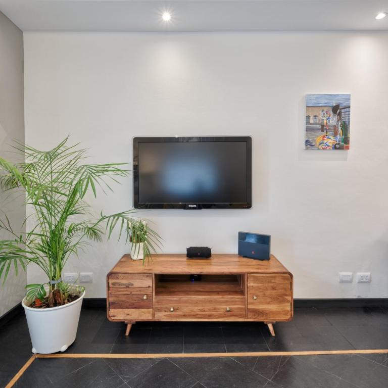 ACADAMIS - GARIBALDI 9 BIS - Piazza Castello - One-Bedroom Apartment - 14