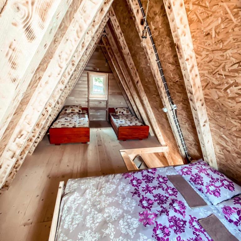 TARA BUNGALOV - One-Bedroom House - 3