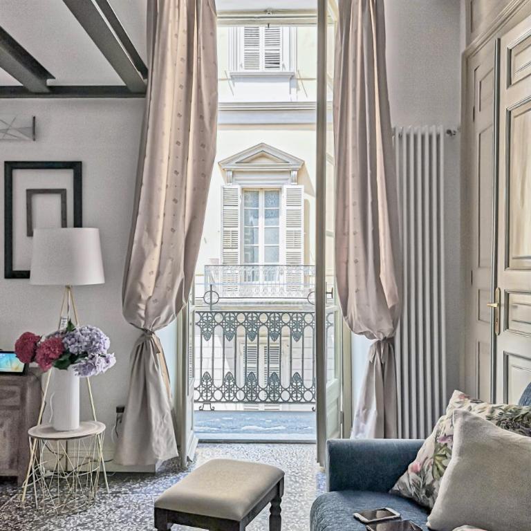 Apartments to Art - Loft - 5