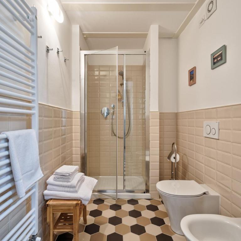 Apartments to Art - Loft - 11