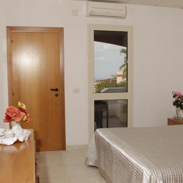 Hotel Club Bellavista - Camera Matrimoniale con Vista Mare - 1