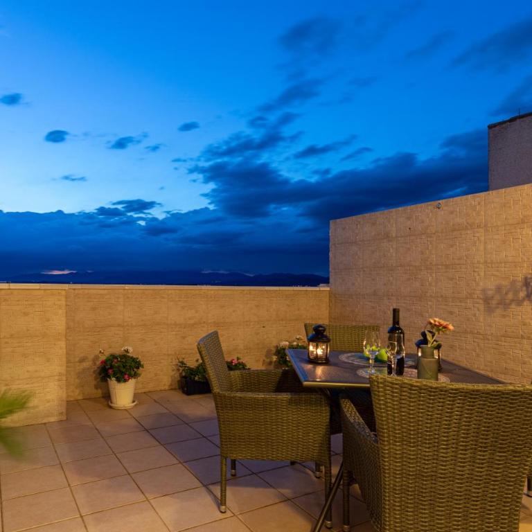 Apart-rent Penthouse Port Grec 0160 - Apartamento con vistas al lago - 47