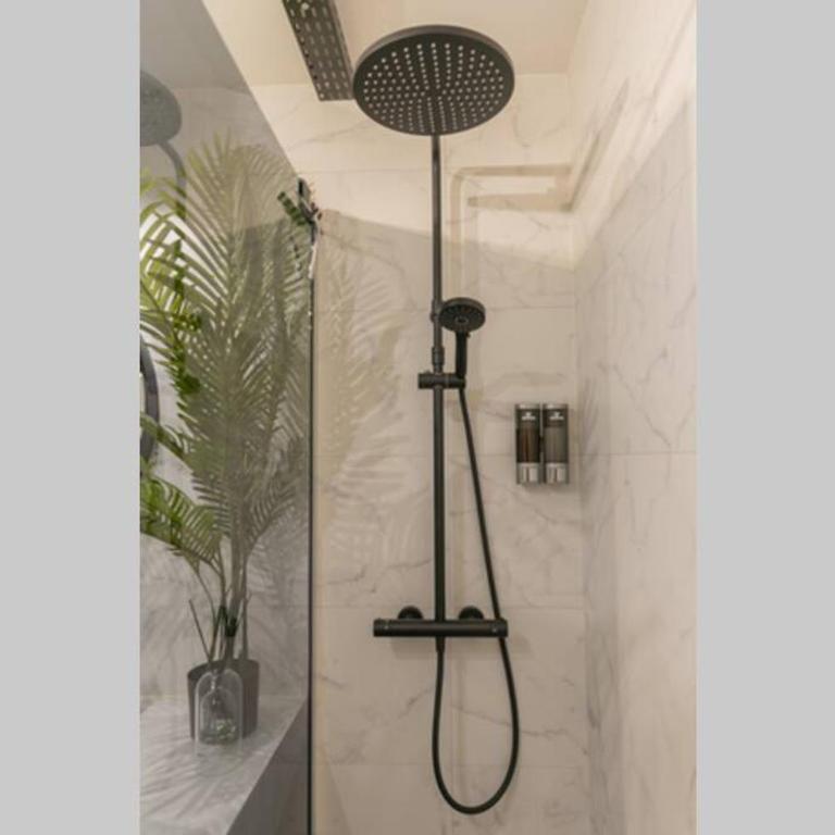Superbe Appart Plein Centre avec Parking & Jardin - Appartement 1 Chambre - 4