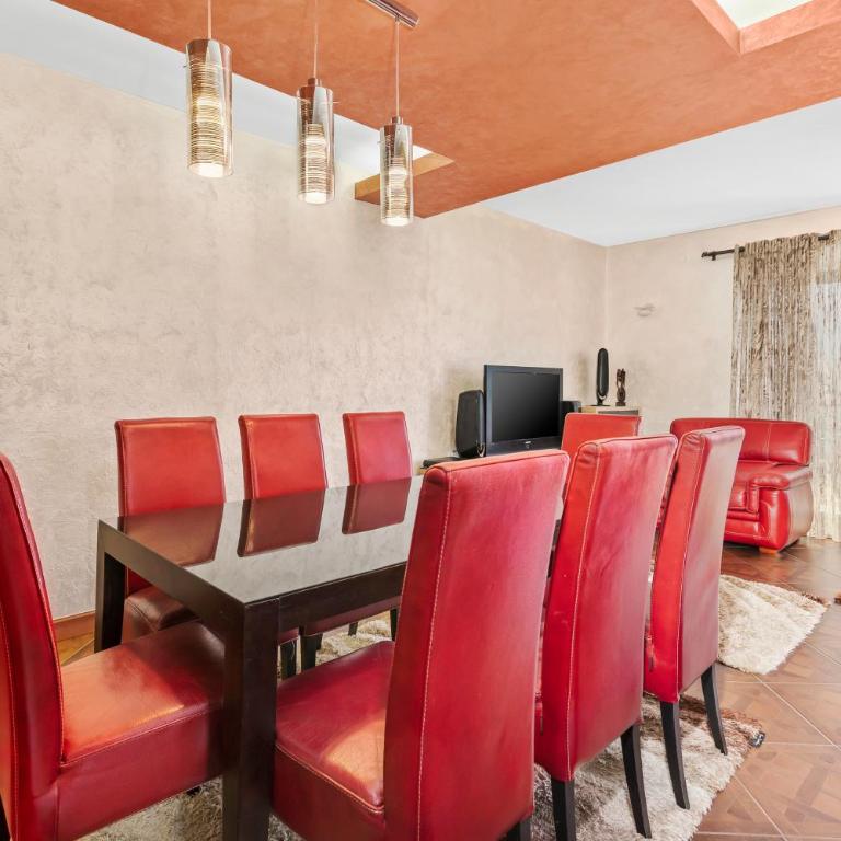 Dekaderon Lux Apartments - Two-Bedroom Apartment - 2